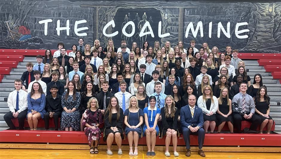  Mountain Ridge High School Holds National Honor Society Induction Ceremony